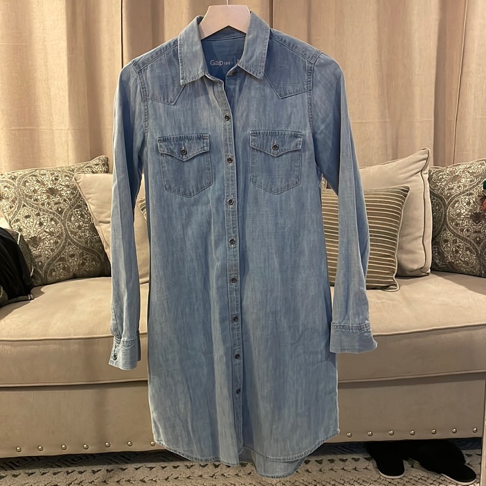 Gap Long-Sleeve Denim Dress